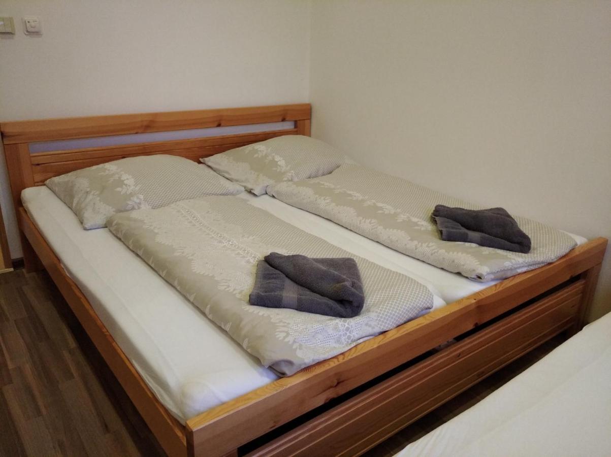 Ubytovani V Soukromi Opolany U Podebrad 외부 사진